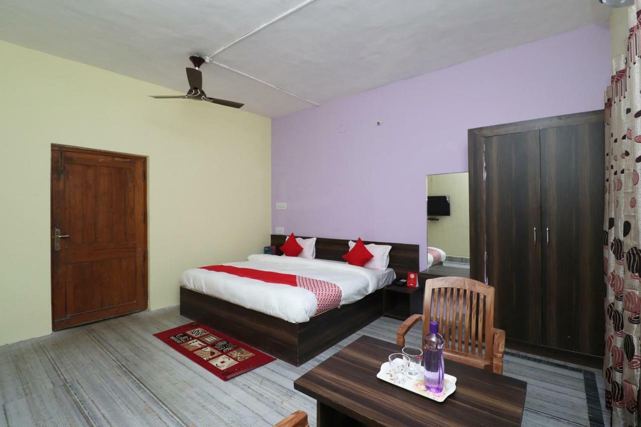 Oyo 35736 Shree Jagannath Lodge 푸리 외부 사진