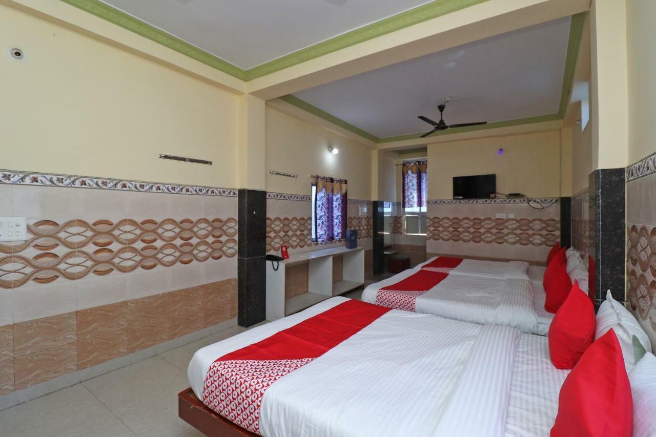 Oyo 35736 Shree Jagannath Lodge 푸리 외부 사진